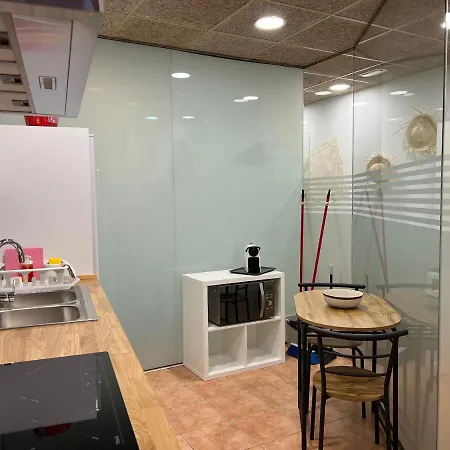 Studio Nurimar Centro Del Pueblo Con Aire Acondicionado *